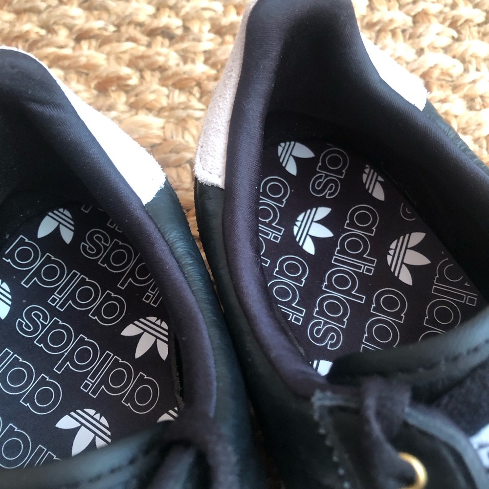 New: adidas Japan Sneakers. Size 9 - Picture 12 of 16